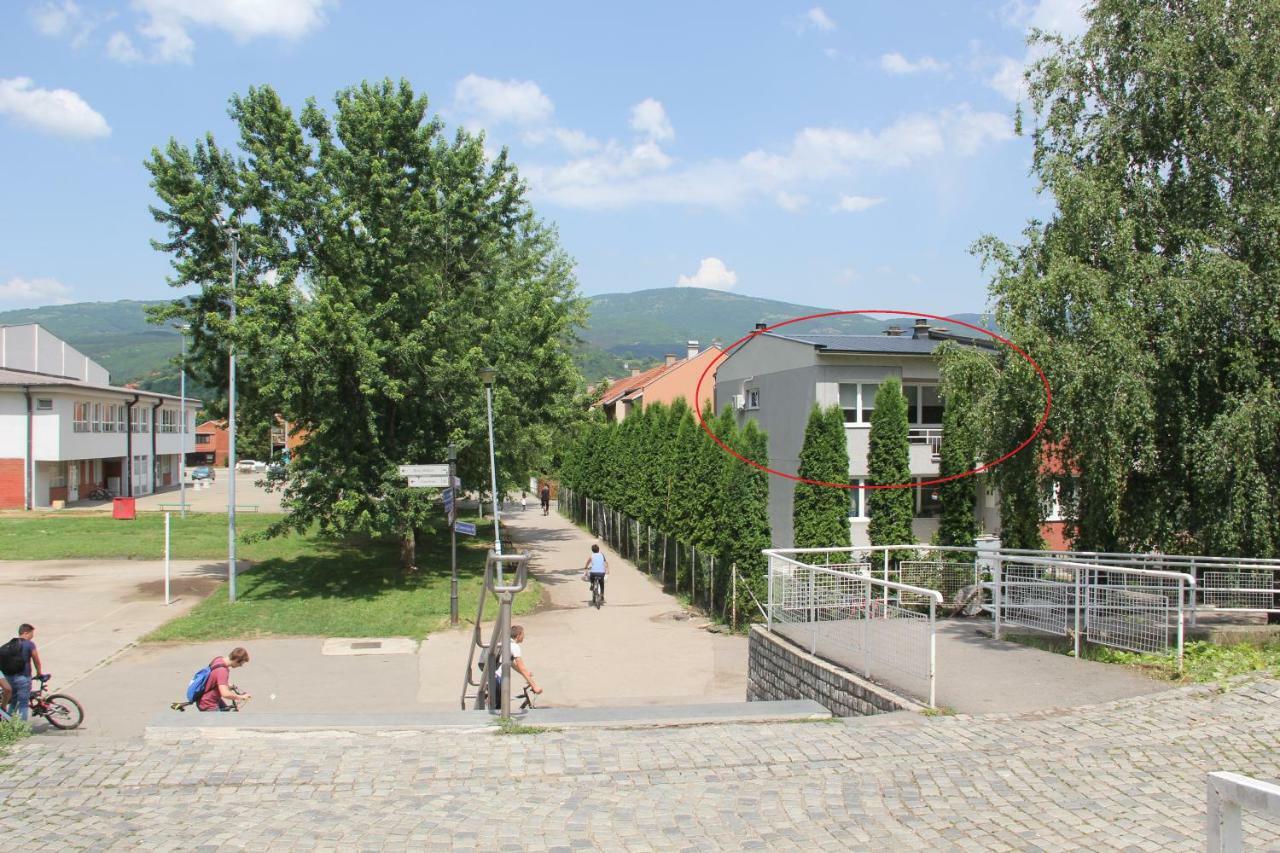 Apartman Kej Pirot Exterior photo